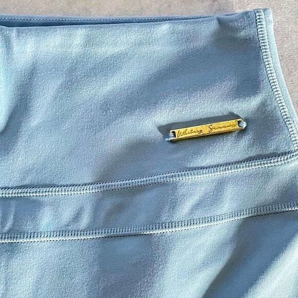 Gymshark + Whitney Biker Shorts Blue Womens Size S High Rise Butt Lift Cycling - Picture 2 of 9